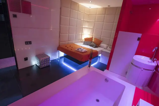 Chambre Nice en el club La Vie en Rose de Barcelona — foto 5