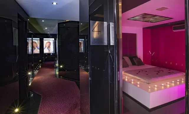 Chambre Paris en el club La Vie en Rose de Barcelona — foto 4