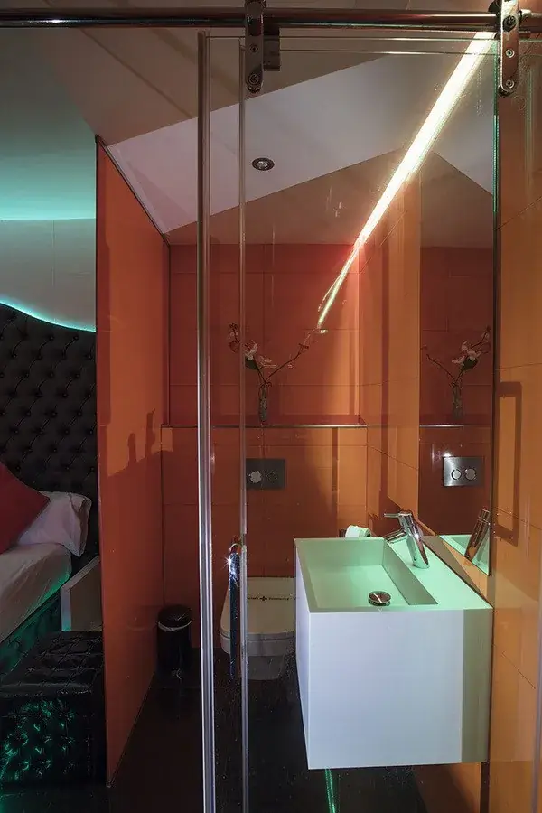 Chambre Versailles en el club La Vie en Rose de Barcelona — foto 2