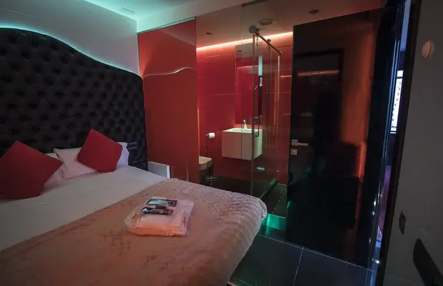 Chambre Versailles — stanza privata del club La Vie en Rose a Barcellona